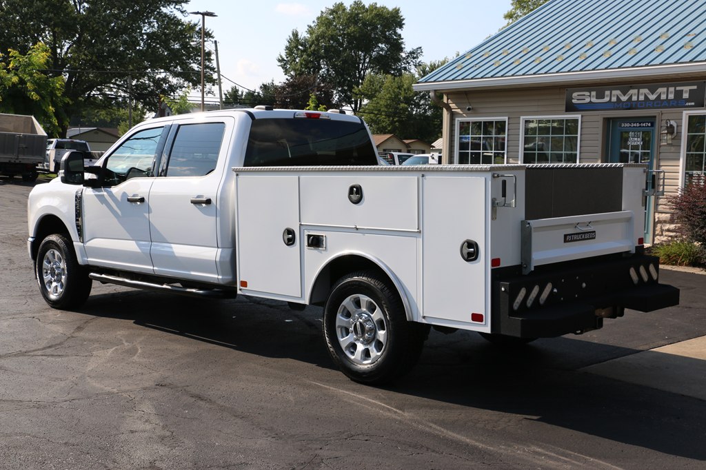 2023 Ford F250 SERV BODY 4x4 XLT 7.3L SERVICE BODY - Image 3