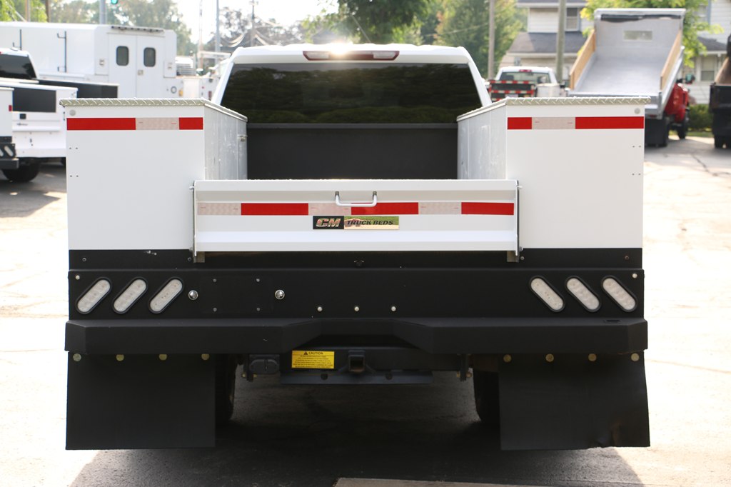 2024 Chevrolet 3500 SERV BODY 4x4 LT DIESEL SERVICE BODY - Image 4