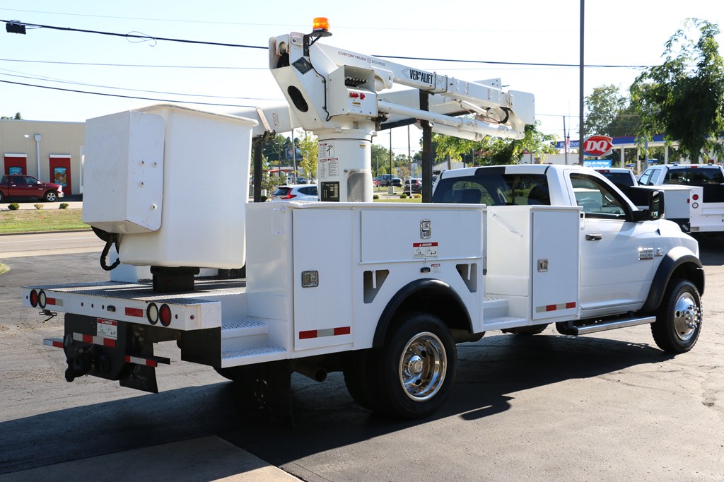 2016 RAM 5500 BUCKET TRK 4x4 DIESEL BUCKET TRUCK - Image 5