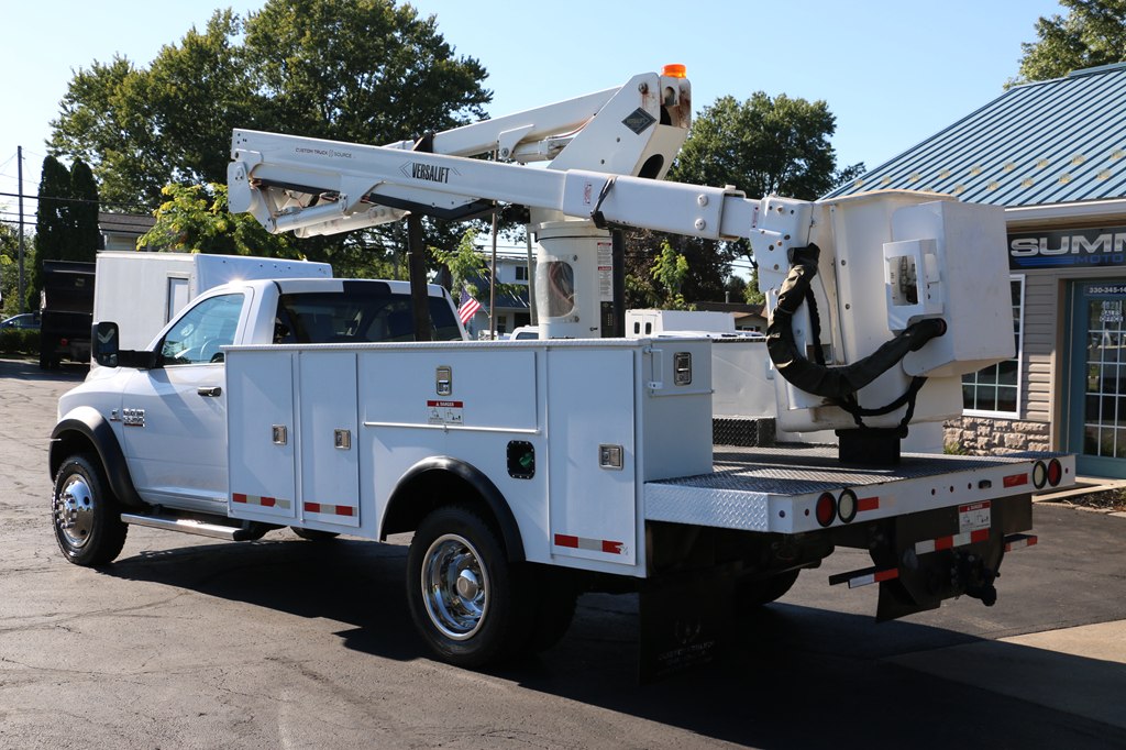2016 RAM 5500 BUCKET TRK 4x4 DIESEL BUCKET TRUCK - Image 3