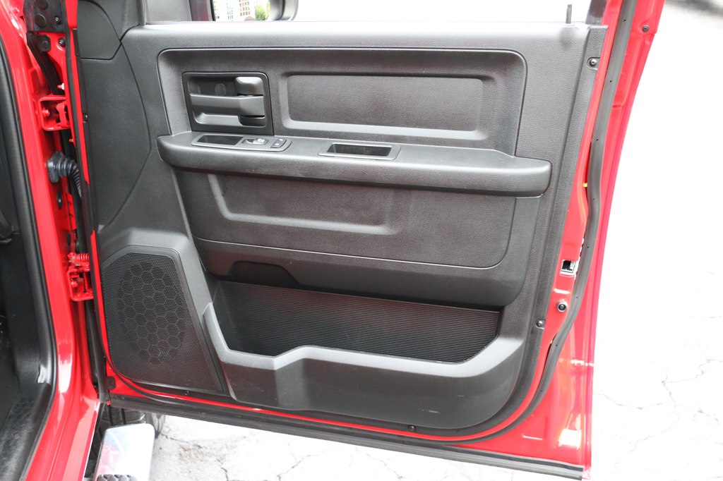 2024 RAM Ram 3500 Chassis Cab Tradesman - Photo 30