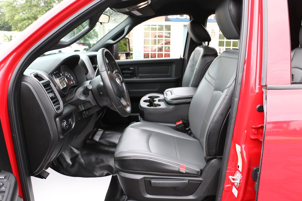 2024 RAM Ram 3500 Chassis Cab Tradesman - Photo 13