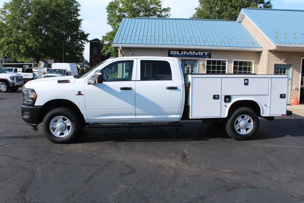 2024 Ram 2500 SERV BODY 4x4 TRADESMAN DIESEL SERV BODY - Image 2