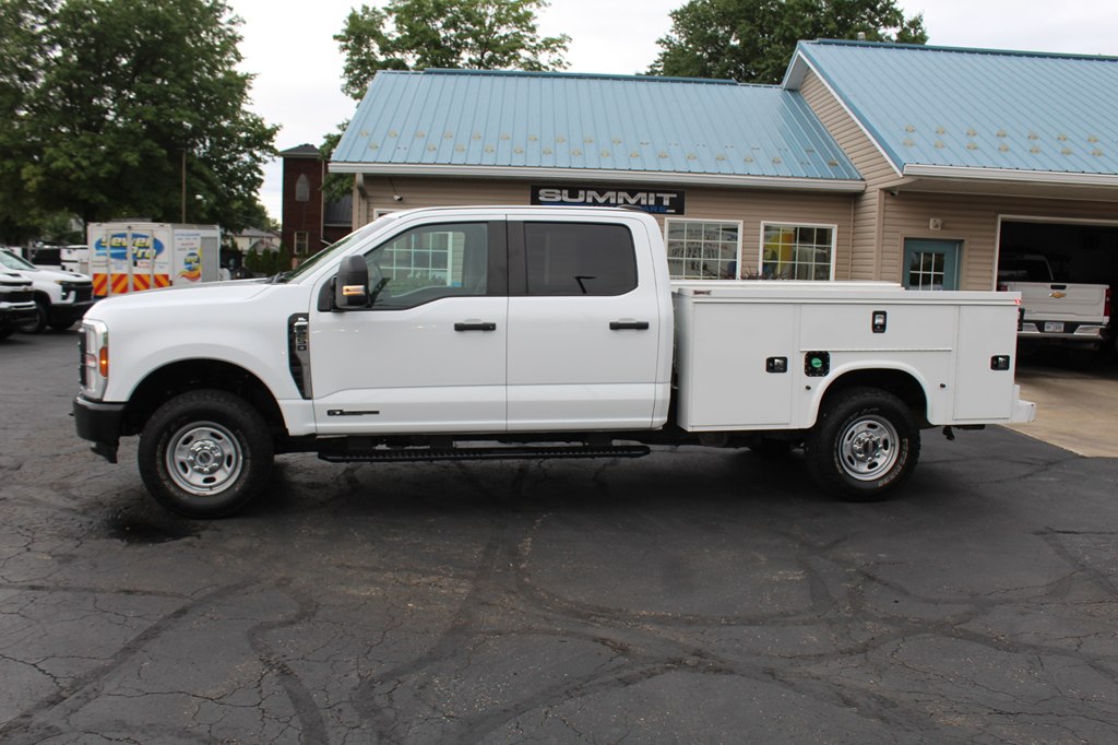 2024 Ford F250 SERV BODY 4x4 DIESEL SERVICE BODY - Image 2
