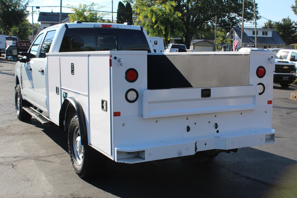 2025 Ford F250 SERV BODY 4x4 DIESEL SERVICE BODY - Image 4