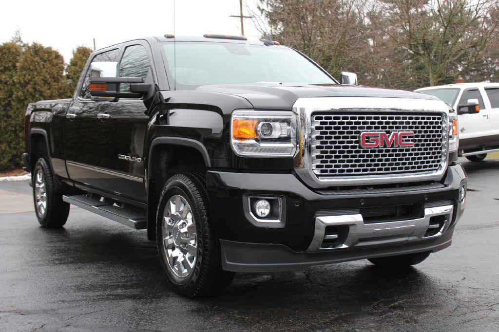 Used 2015 Gmc 2500 Denali 4x4 Denali Durmax For Sale In Wooster, Ohio 