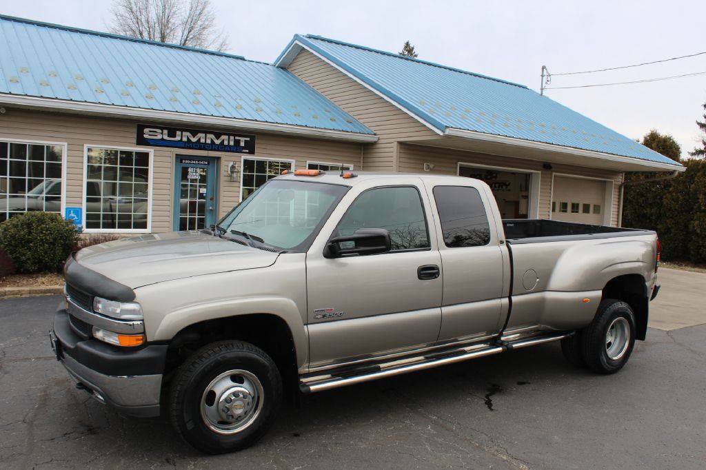 USED 2001 CHEVROLET 3500 LT DRW 2WD LT DURAMAX FOR SALE in Wooster