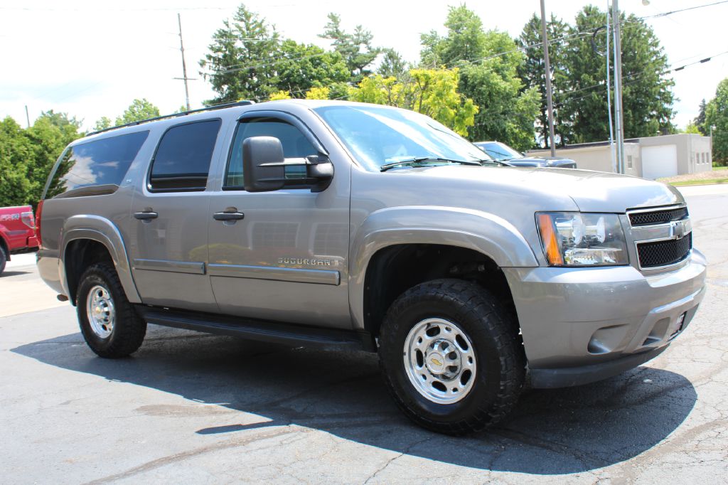 USED 2008 CHEVROLET SUBURBAN 2500LS 4x4 2500 LS FOR SALE in Wooster ...