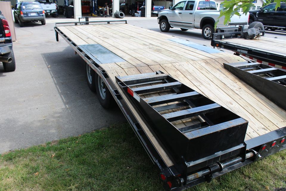 USED 2020 QUALITY TRAILERS CAR HAULER 16000 Lb GVWR FOR SALE in Wooster