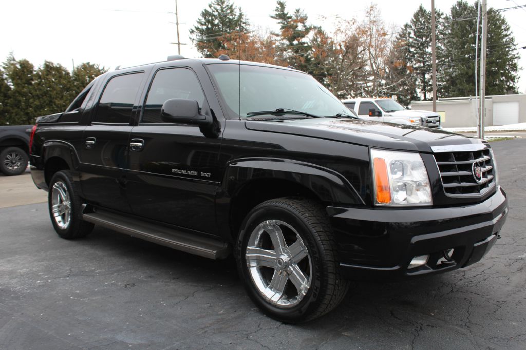 USED 2005 CADILLAC ESCALADE EXT AWD ESCALADE EX FOR SALE in Wooster ...