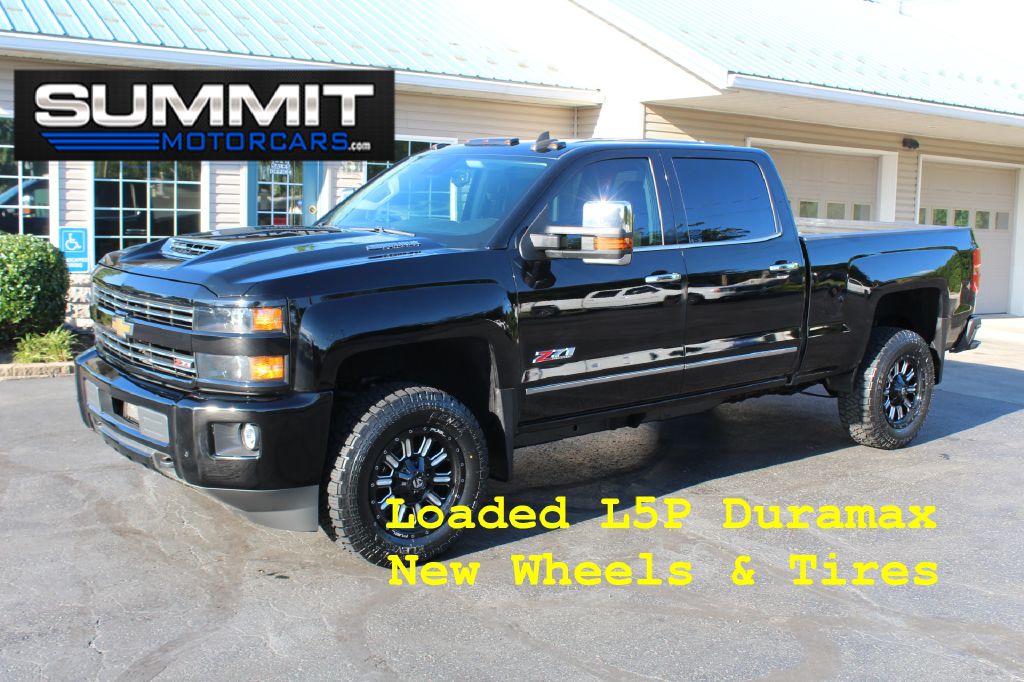 2018 FORD F250 XLT 4x4 XLT POWERSTROKE for sale at Summit Motorcars