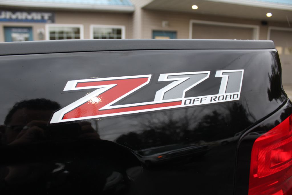 2015 CHEVROLET 3500 LT Z71 SRW 4x4 LT z/71 SRW DURAMAX for sale at Summit Motorcars