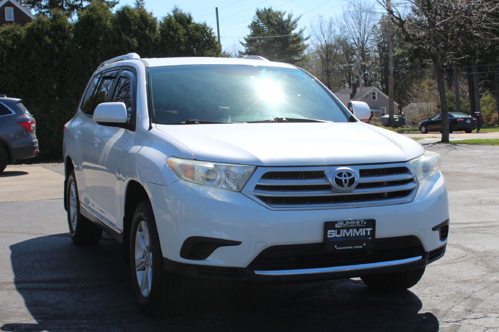 USED 2011 TOYOTA HIGHLANDER BASE FOR SALE in Wooster, Ohio Summit