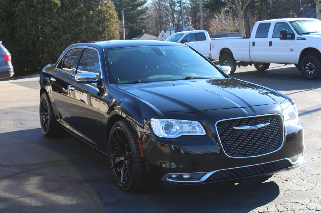USED 2015 CHRYSLER 300C SEDAN FOR SALE in Wooster, Ohio Summit Motorcars