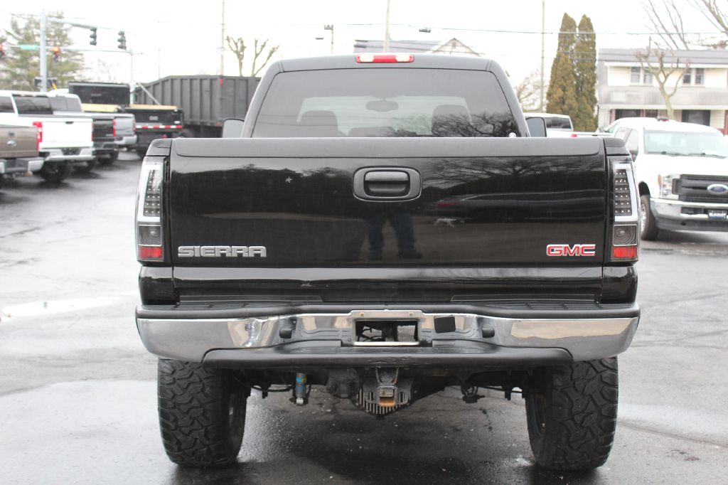 USED 2006 GMC 2500 SLT LB LBZ 4x4 SLT LB DURAMAX FOR SALE in Wooster