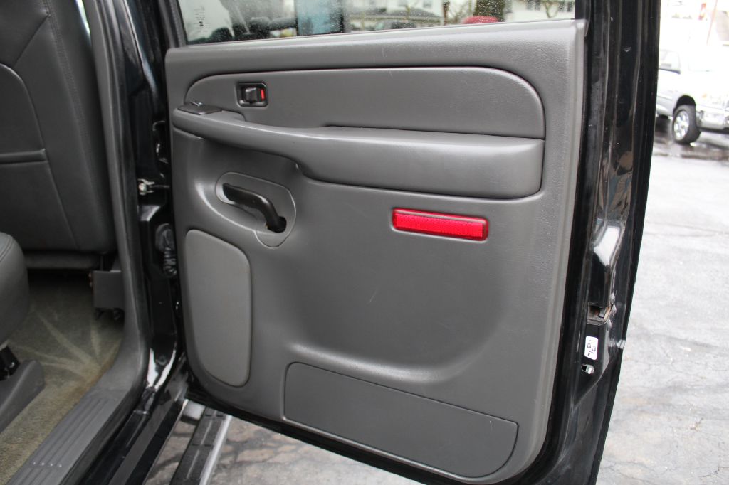 USED 2006 GMC 2500 SLT LB LBZ 4x4 SLT LB DURAMAX FOR SALE in Wooster