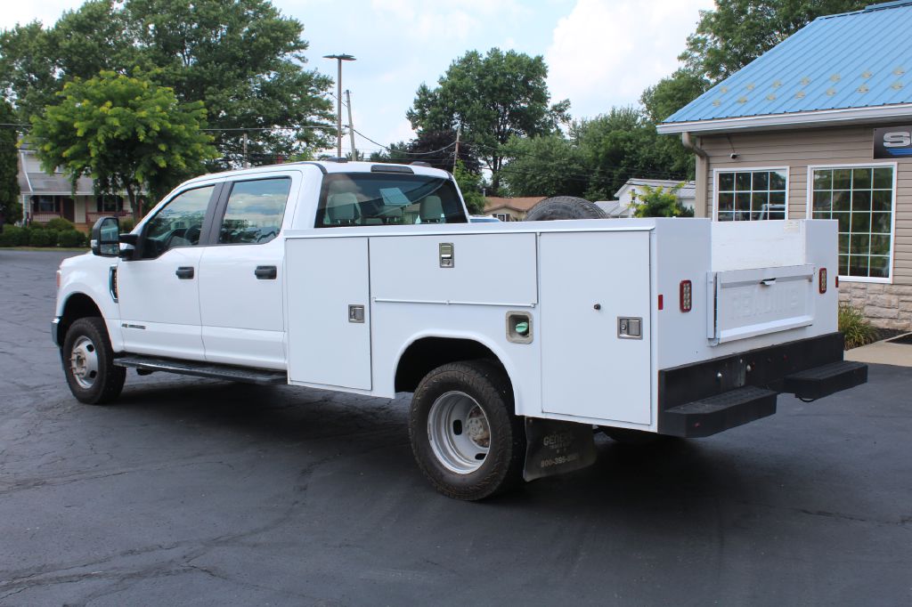 2021 Chevrolet Silverado 3500HD LT photo 11