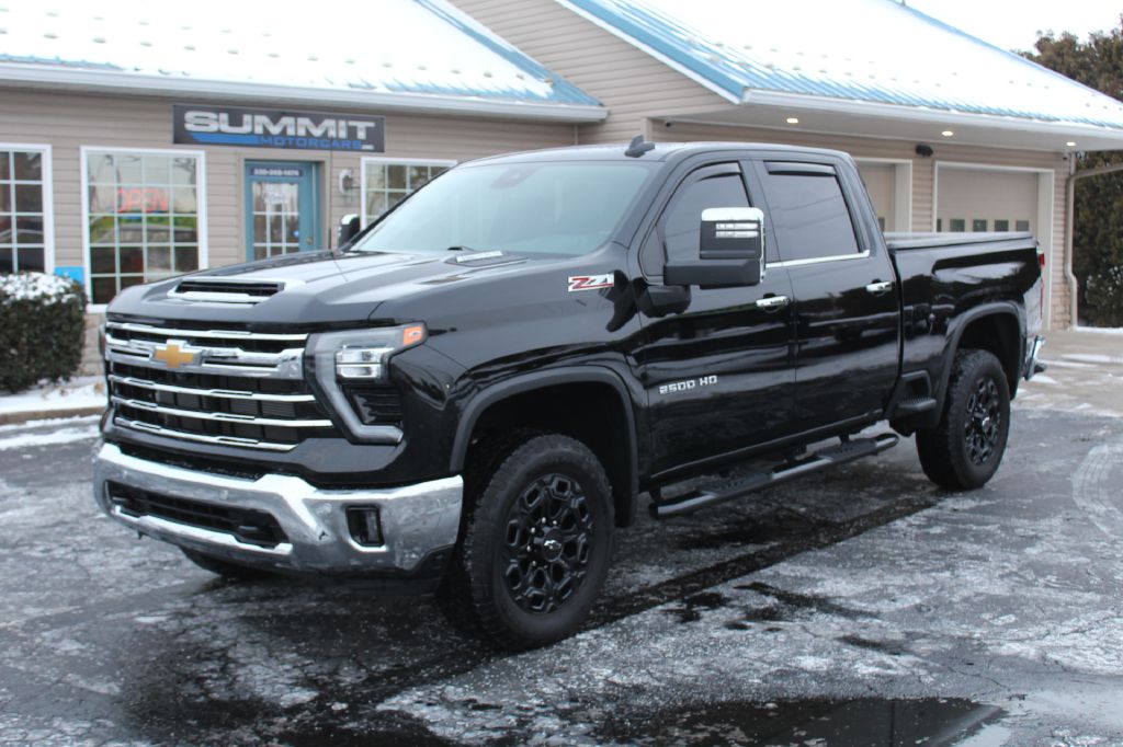 2024 Chevrolet Silverado 2500HD LTZ's photo