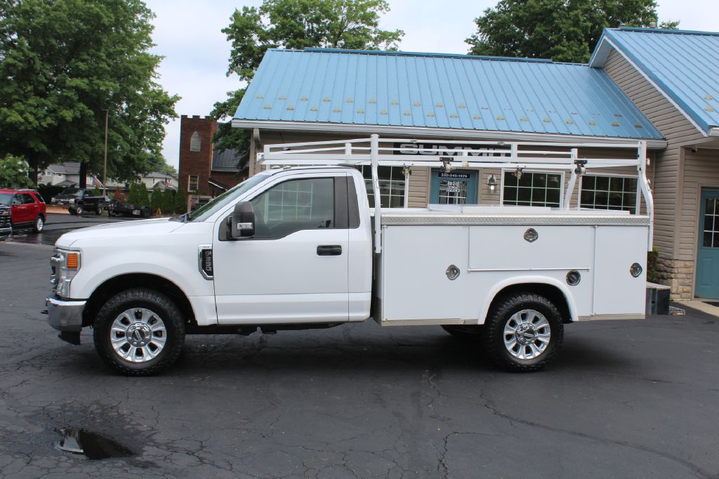 2021 Chevrolet Silverado 3500HD LT photo 21