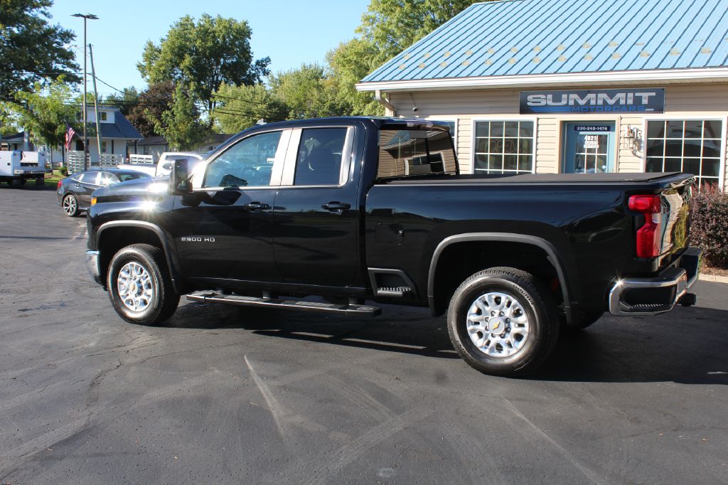 2024 Chevrolet Silverado 2500HD LT photo 4