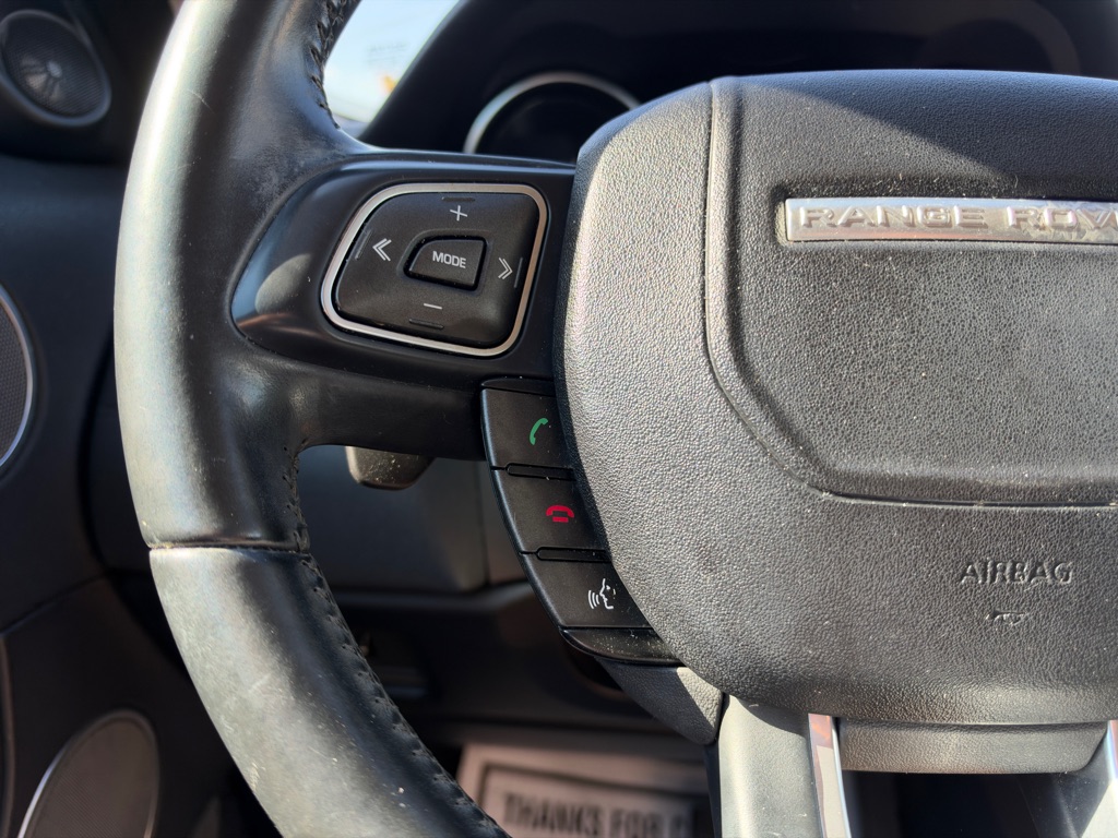 Photo 29 of this LAND ROVER RANGE ROVER EVO