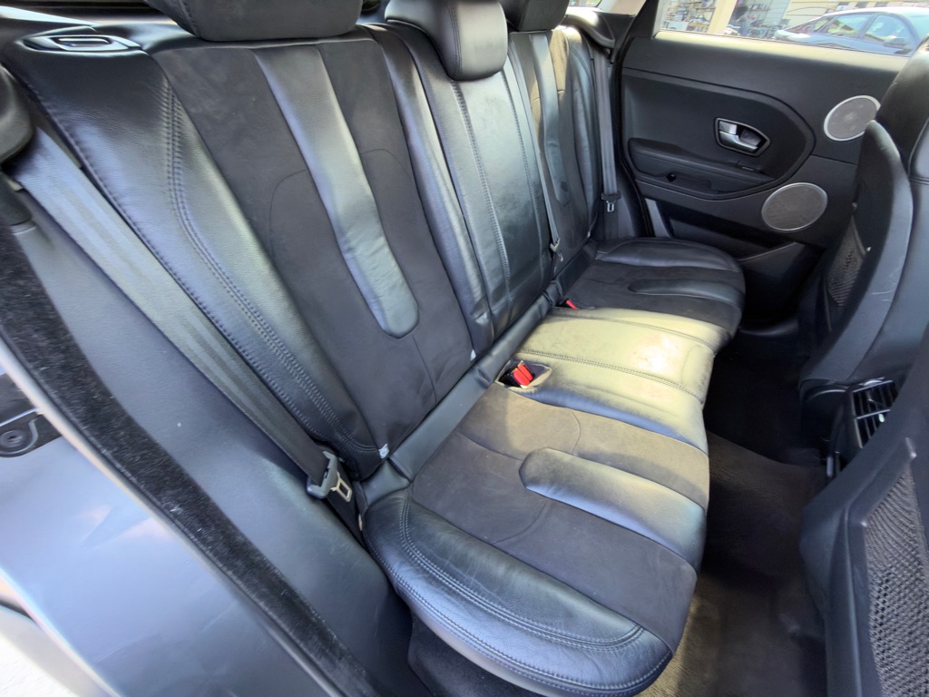 Photo 14 of this LAND ROVER RANGE ROVER EVO