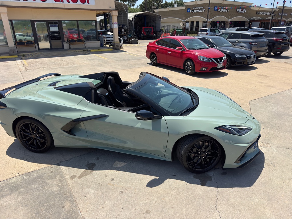Photo 3 of this CHEVROLET CORVETTE