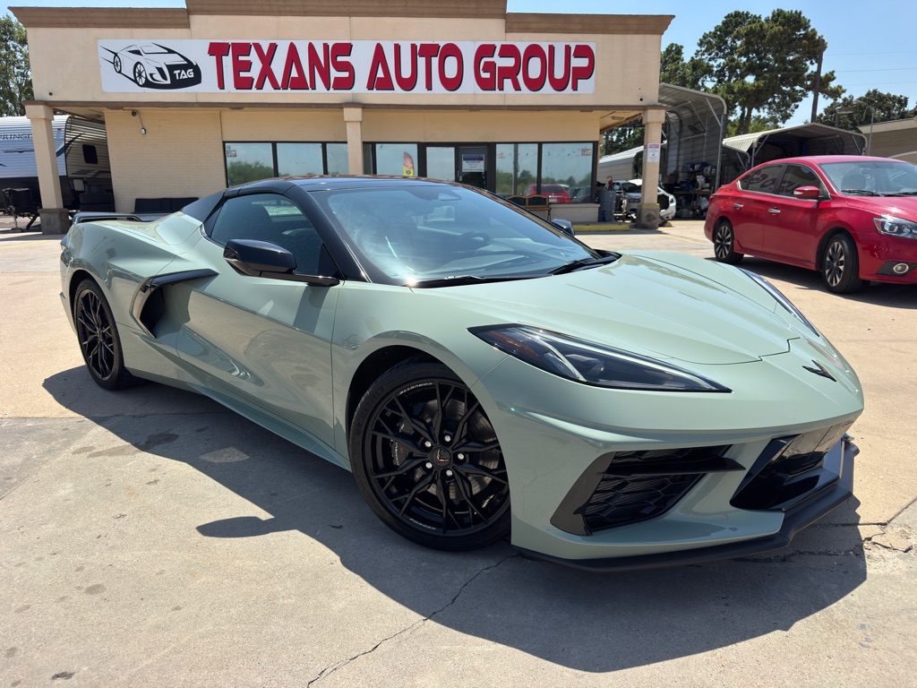 Photo 33 of this CHEVROLET CORVETTE