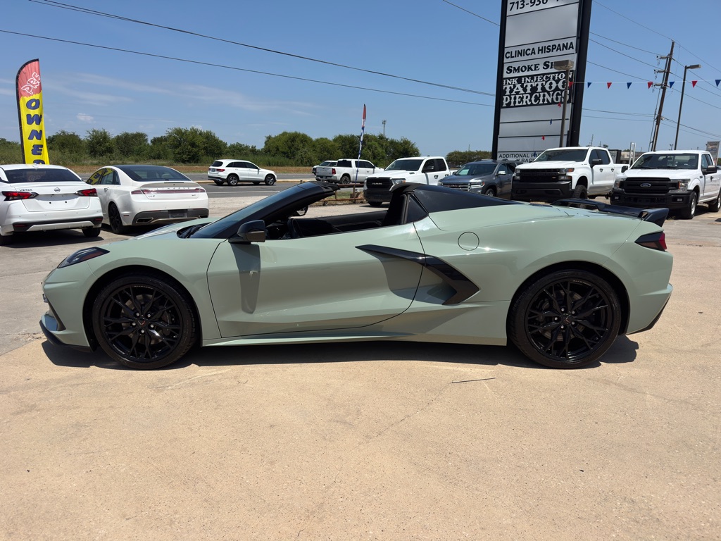 Photo 8 of this CHEVROLET CORVETTE