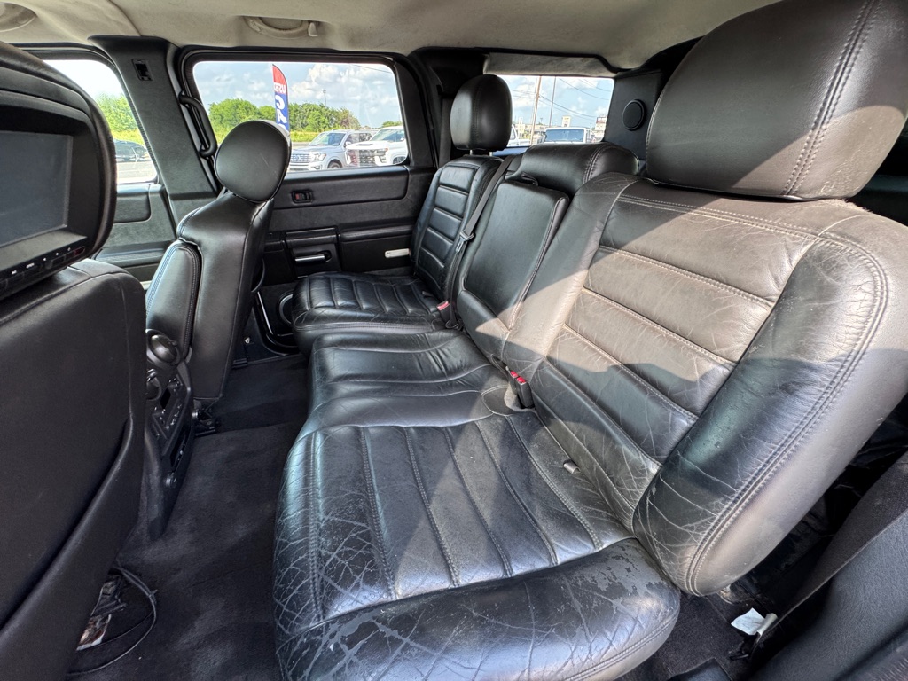 Photo 12 of this HUMMER H2