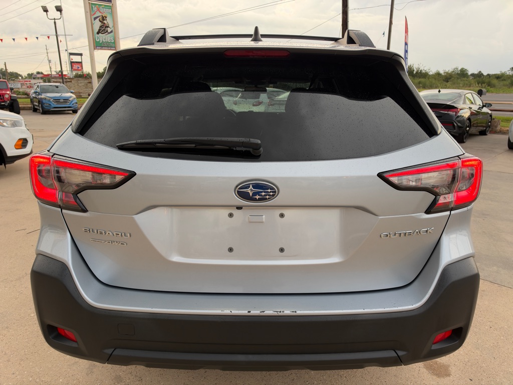 Photo 9 of this SUBARU OUTBACK