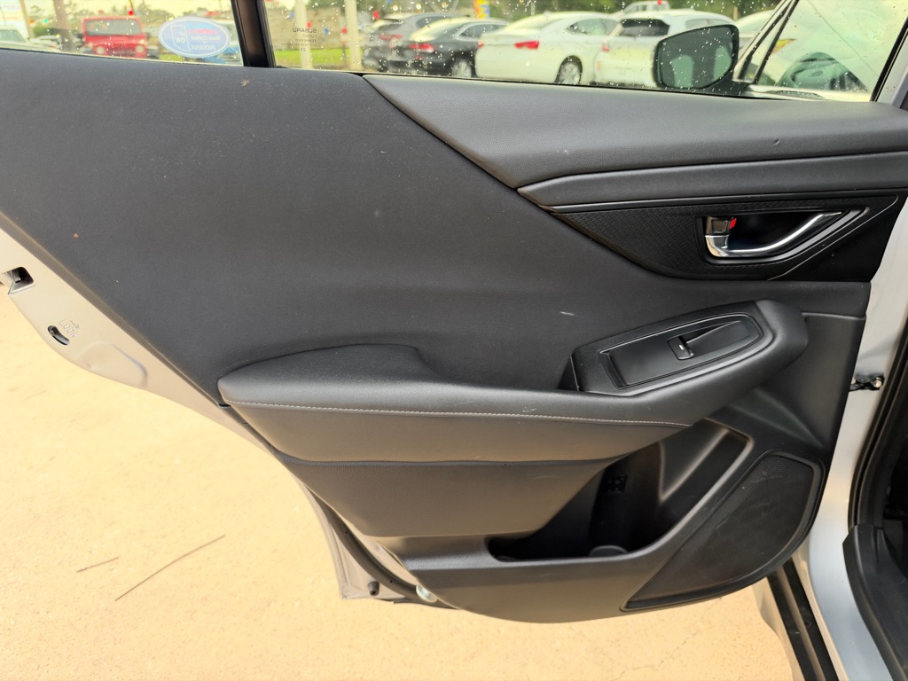 Photo 14 of this SUBARU OUTBACK