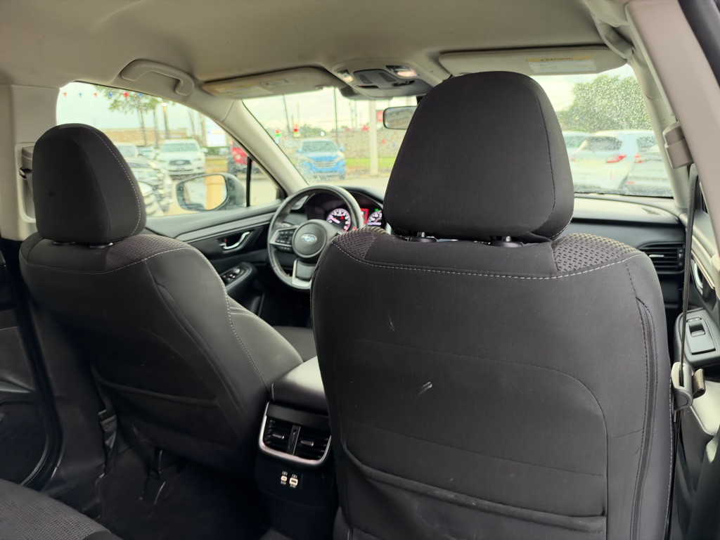 Photo 16 of this SUBARU OUTBACK