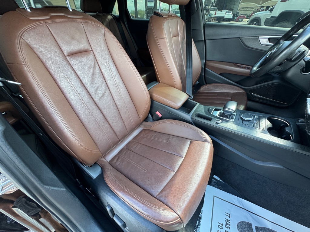 Photo 20 of this AUDI A4