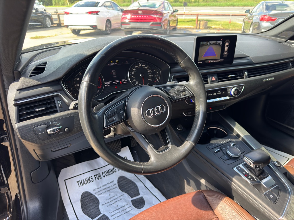 Photo 24 of this AUDI A4