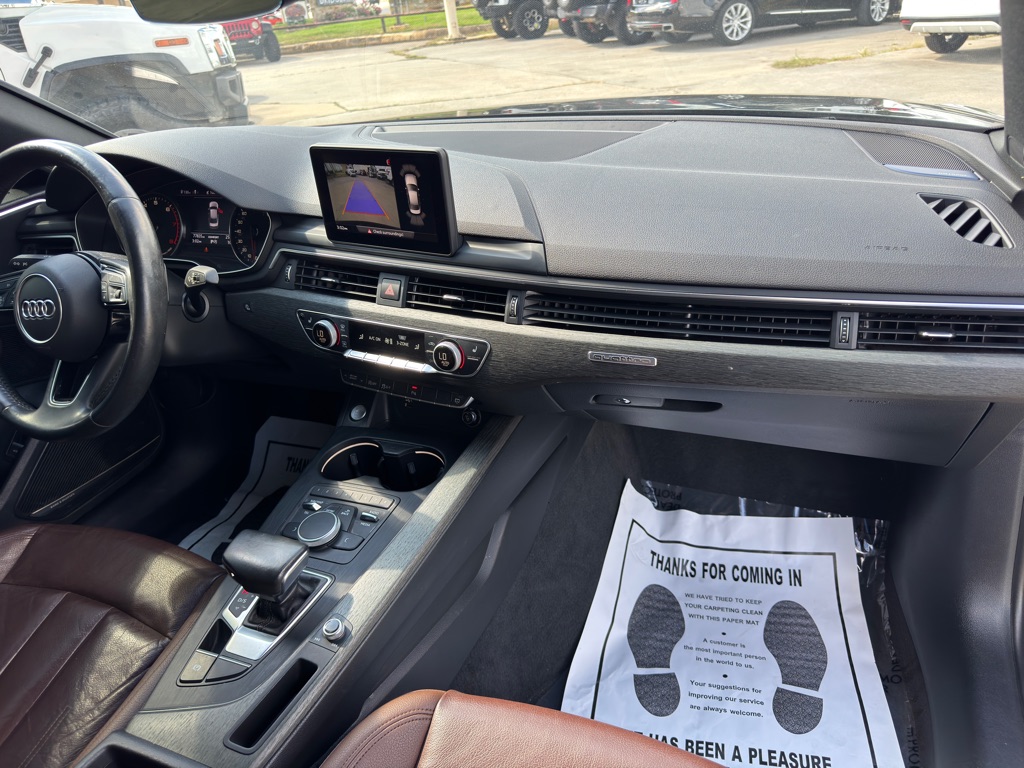 Photo 21 of this AUDI A4