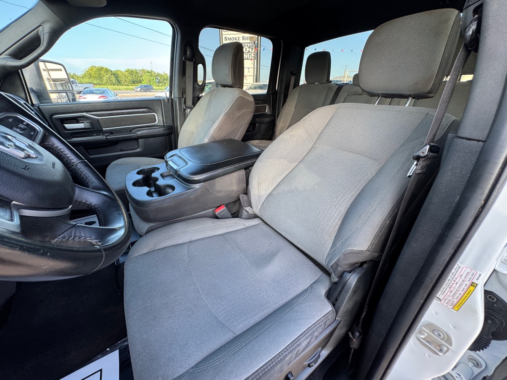 Photo 17 of this RAM 2500