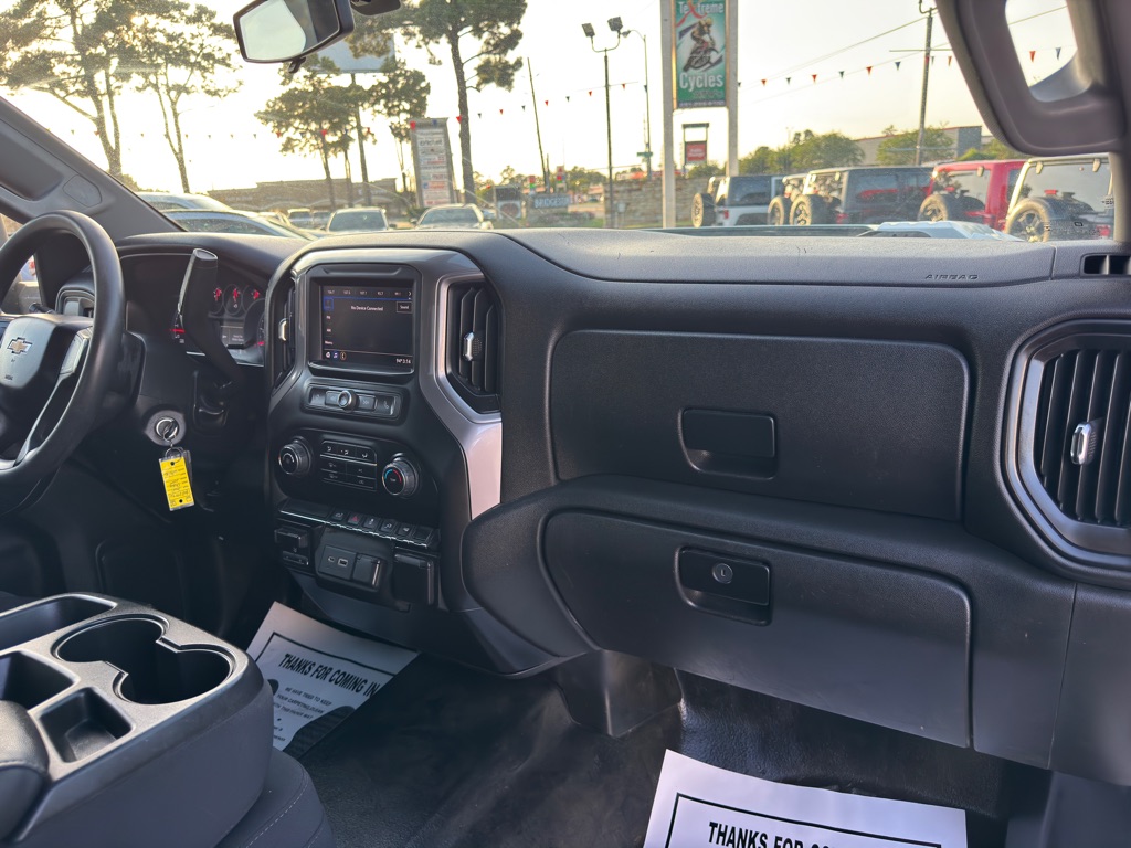 Photo 18 of this CHEVROLET SILVERADO 2500H