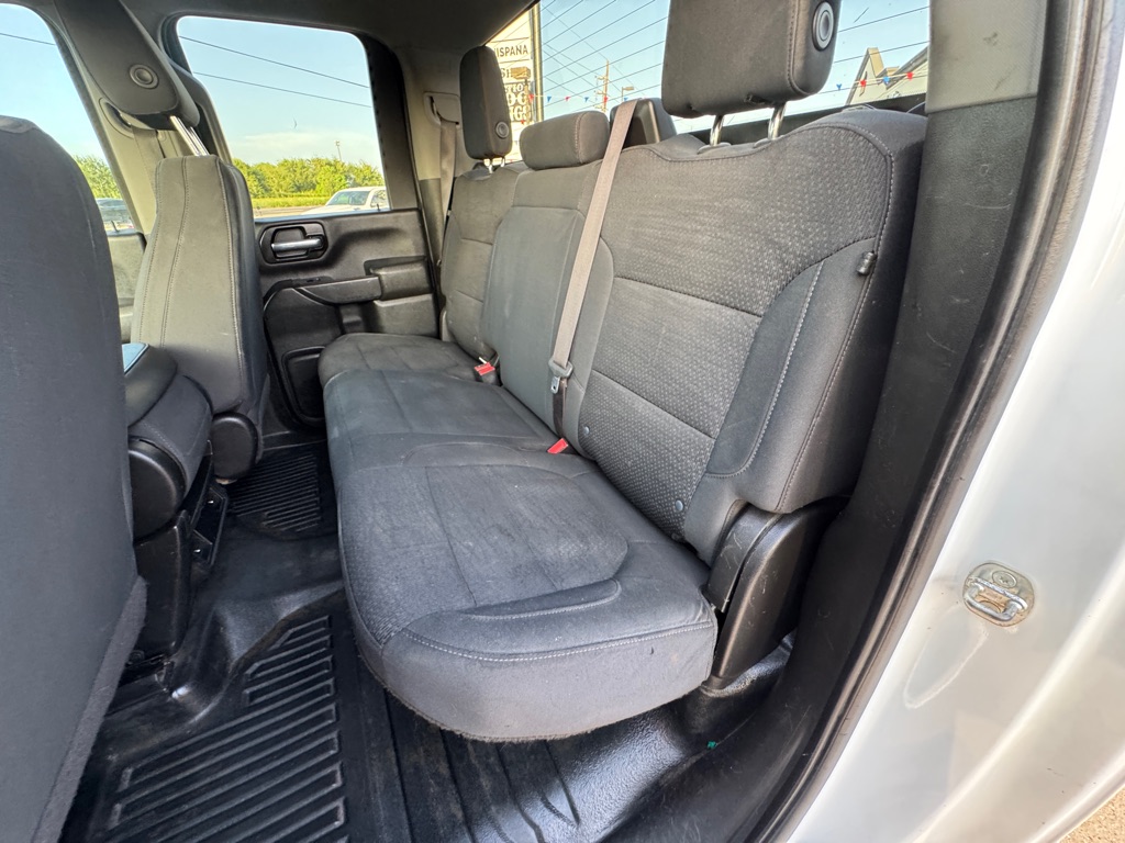 Photo 11 of this CHEVROLET SILVERADO 2500H