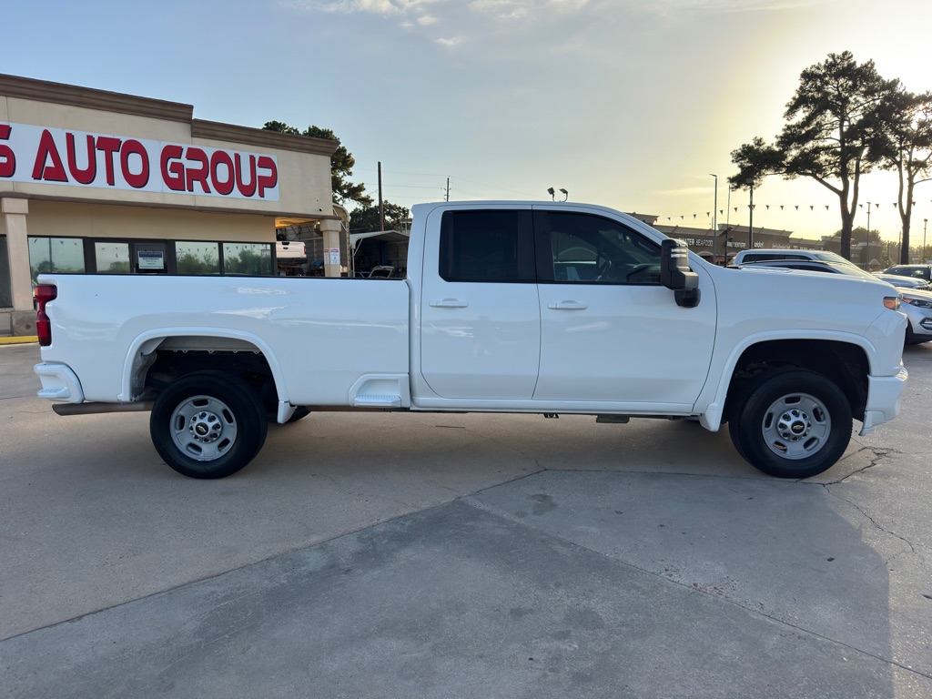 Photo 10 of this CHEVROLET SILVERADO 2500H