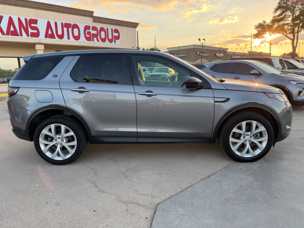 Photo 9 of this LAND ROVER DISCOVERY SPORT