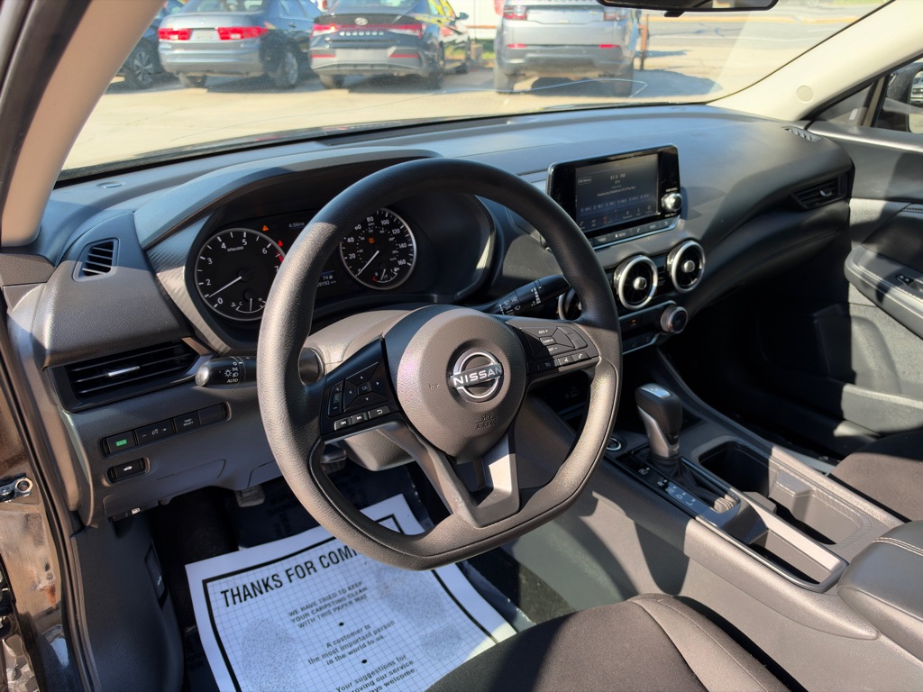 Photo 22 of this NISSAN SENTRA
