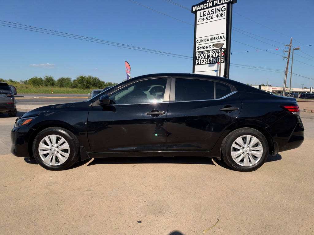 Photo 7 of this NISSAN SENTRA