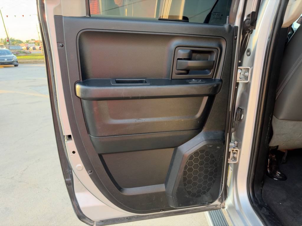 Photo 16 of this RAM 1500