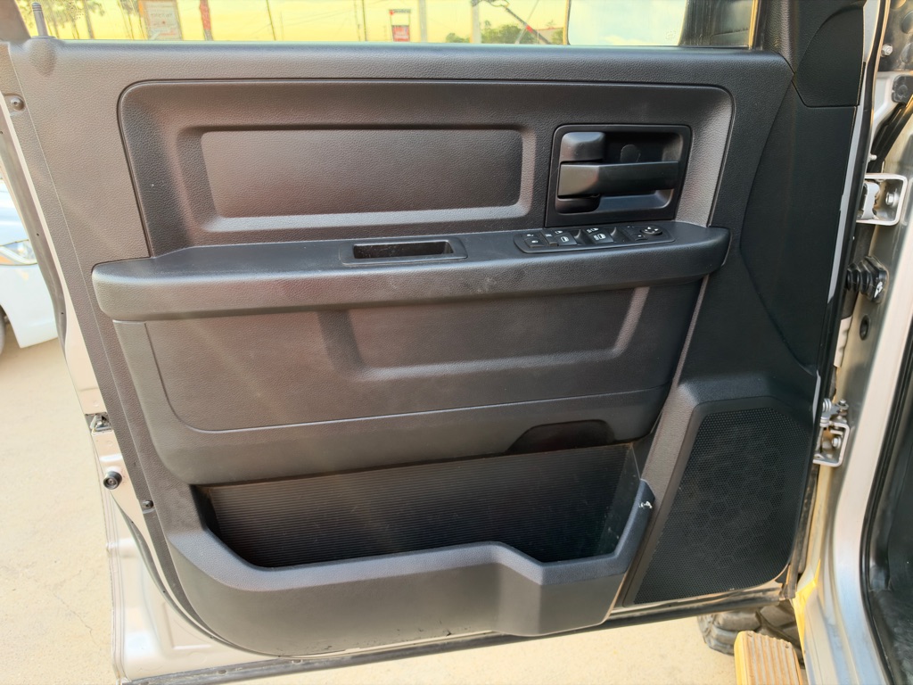 Photo 25 of this RAM 1500