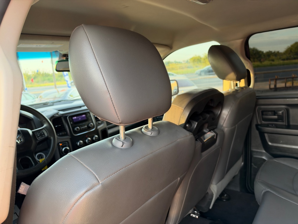 Photo 15 of this RAM 1500