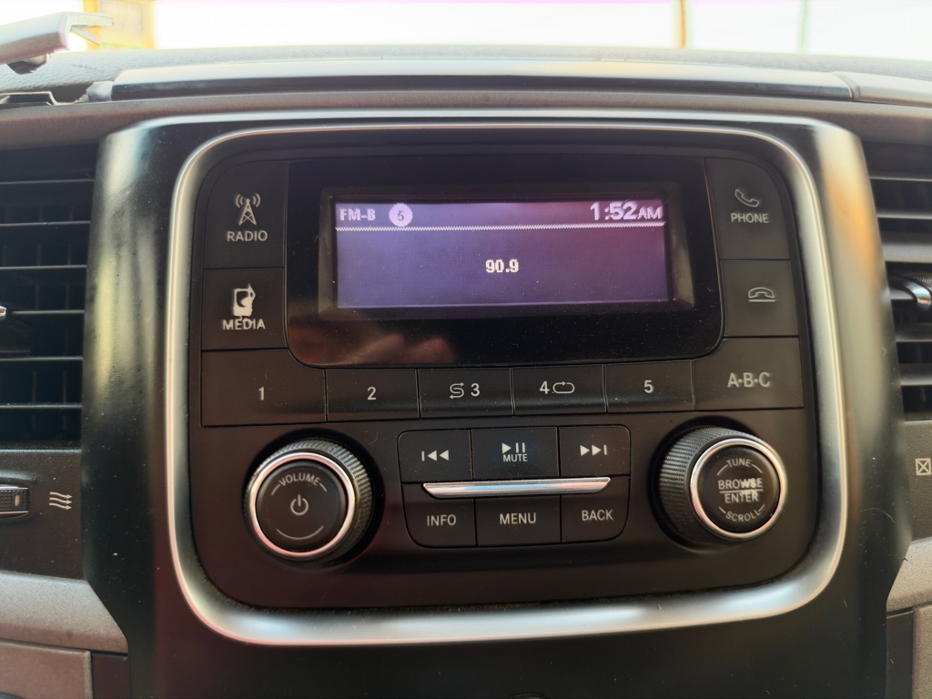 Photo 28 of this RAM 1500