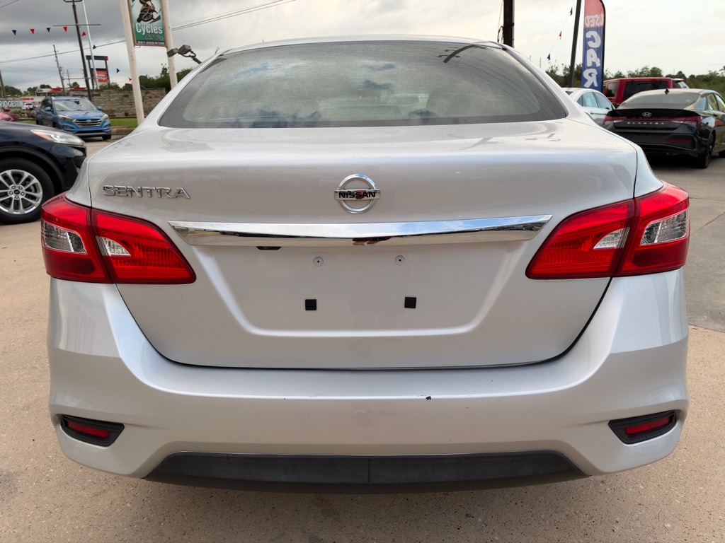 Photo 8 of this NISSAN SENTRA