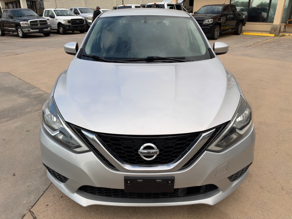 Photo 4 of this NISSAN SENTRA