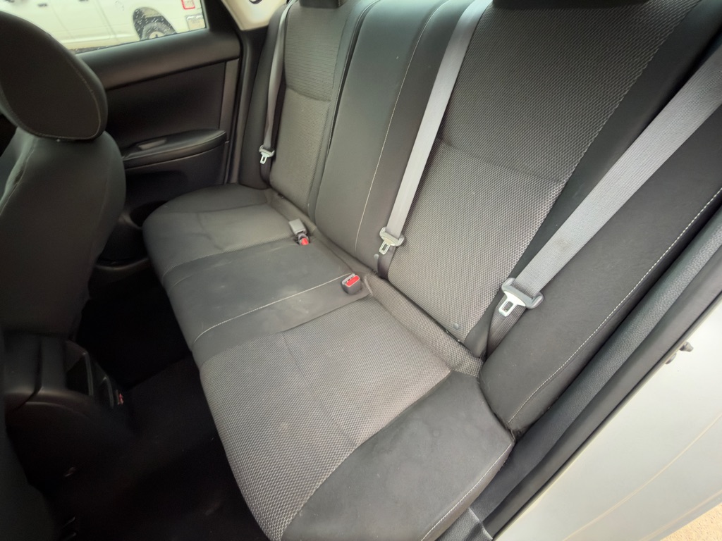 Photo 11 of this NISSAN SENTRA